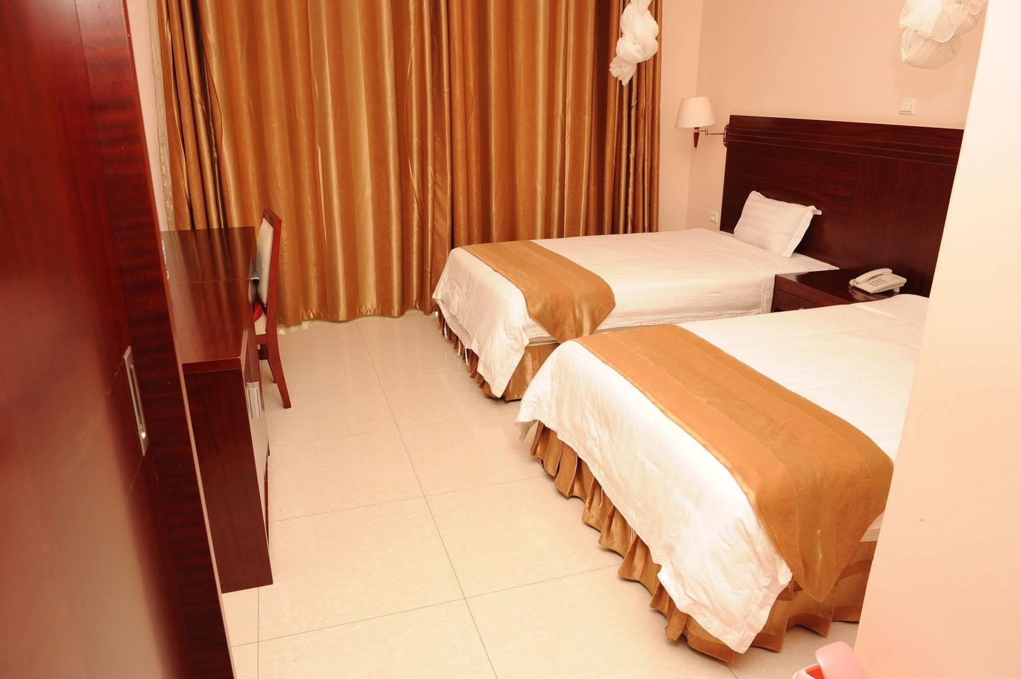 קיגאלי Nobleza Hotel מראה חיצוני תמונה